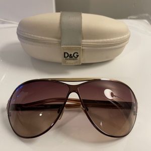 VINTAGE AVIATOR STYLE Dolce & Gabbana Sunglasses
